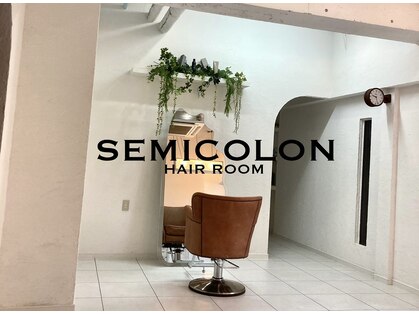 セミコロン(SEMICOLON)の写真