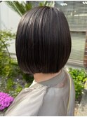 丸みショートボブ ダークグレージュ 暗髪カラー