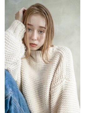 ケアリー 大日(Carelly) パッツン×ウルフレイヤーセミディベージュブラウン