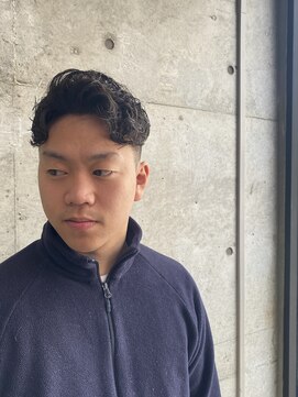 レンゲン(LENGEN) メンズパーマフェードバーバーツイスト理容室カット