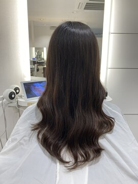 ラウレア(LAULEA) コテ巻き風パーマ/デジタルパーマ/韓国風パーマヨシンモリパーマ