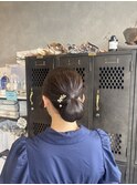 大人可愛いシニヨンヘアアレンジお呼ばれヘアセット結婚式二次会