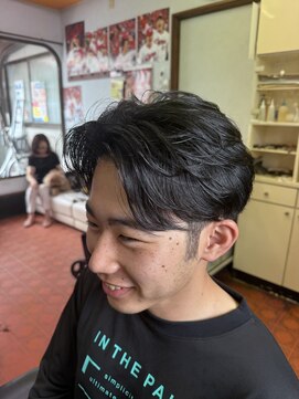 デザミ(Des Amis) 毛流れセンターパート