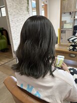 レオン(LEON) 透明感抜群！オリーブグレージュ