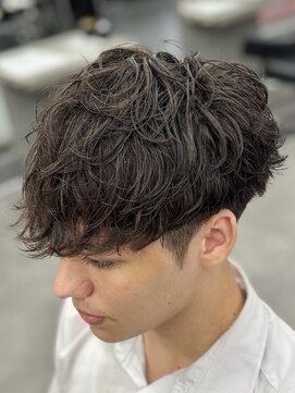 オーバルバイアピッシュ(OVARL by apish) フリンジカール/フリンジカット/メンズパーマ/Vマッシュ