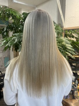 ロア インターナショナル 新宿店(LoA International) 新宿/ハイトーン/ブロンド/ダブルカラー/