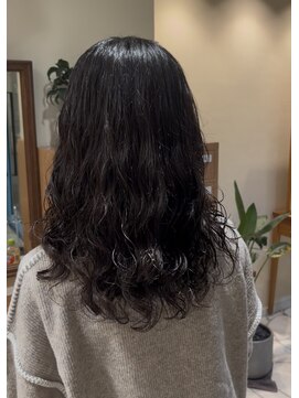 シアン 栄店(CYAN.) 癖毛でも扱いやすいパーマスタイル【栄/矢場町/大須】