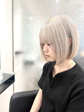 リリー バイ アオ(Lilly by AO) ホワイトベージュ