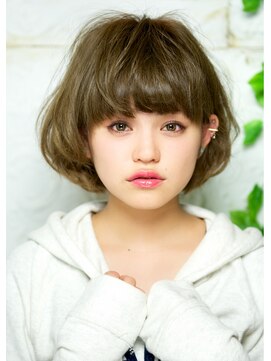 アズーア ヘアーアンドスパ(azure hair&spa) オススメ　パールアッシュカラー　【横浜駅】