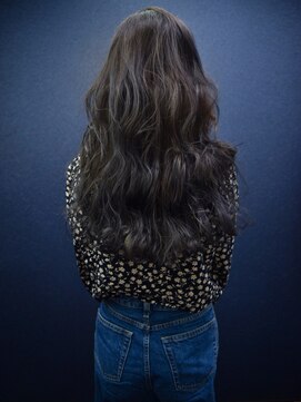 ヘアスタジオヘーフリヒ(HAIR STUDIO HoFLICH) 【大人ウネリんウェーブ】