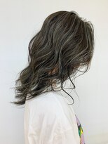 クオリス 上板橋店(QUALIS) おしゃれハイライト★ オリーブアッシュグレージュ