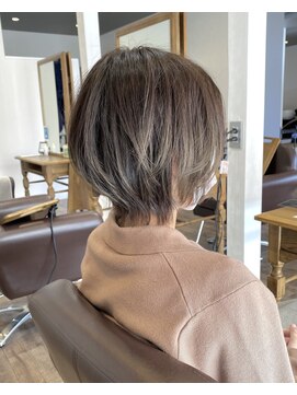 リム(Limb) 【Limb】ショートウルフ 丸みショート