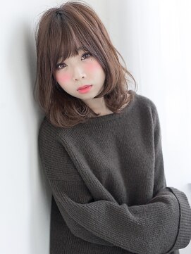 シンカ 五香(SHiNKA) あどけなニュアンス☆レイヤーミディ