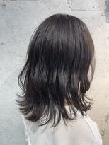 トレイリア(Tolaria)&nbsp;シアーグレージュ