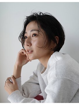 ビュートリアム 七里ヶ浜(BEAUTRIUM) インナーカラーと大人ハンサムショート