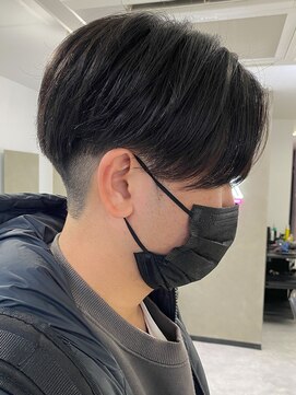 エルマーク 梅田(L-MARK) センターパートニュアンスパーマ韓国カルマパーマコンマヘア