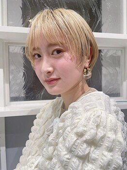 美容室エクストラアーツジャパン(X ARTS JAPAN)の写真/【顔周りカットで似合わせから小顔効果まで！】計算されたカットでお客様の可愛さを最大限に引き出します♪