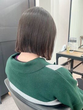 ネオリーブ クーロ(Neolive curro) 小顔タッセルボブ×美髪[ぱつっとボブ/縮毛矯正/横浜韓国]