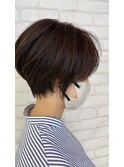 20代30代前下がりショートボブアッシュベージュ