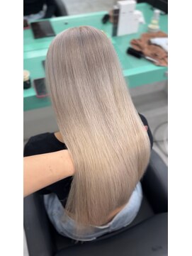 エイト 川崎店(EIGHT) ホワイトベージュ