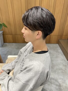 フラム(fulam) センターパートマッシュ