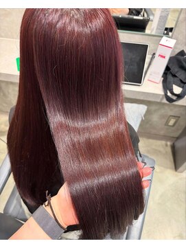 ユーフォリア 新宿通り(Euphoria) ブリーチなしダブルカラーでつくるレッドヘア