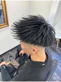 アップバングツーブロックバーバーフェードツイストメッシュ