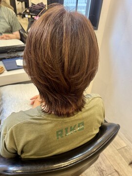 フィアート ヘアドレッシング サロン(Fiato Hairdressing Salon) くびれウルフ