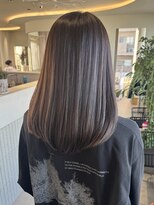 ビビバイベル(BiVi by BHEL) 桑名ロングレイヤーカットハッシュカット透明感カラー重めロング