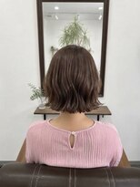 ダリア(DAHLIA)&nbsp;癖を活かしたパーマ風外ハネボブ