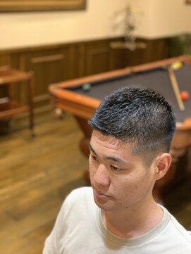 ヒロギンザバーバーショップ 神楽坂店(HIRO GINZA BARBER SHOP) メンズショート+アイロンパーマ