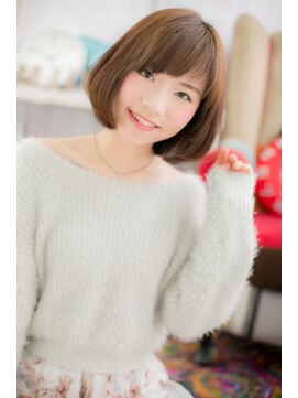 ミック 日暮里店(miq) ショート斜めバングで★前下がり小顔ぱっつんボブc1