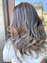 ヘア メイク ココ(hair make coco)&nbsp;グレージュハイライト♪