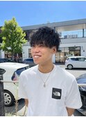 ツイストスパイラルマッシュ前下がりスパイラルパーマツイスパ