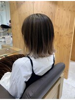 ルディー バイ ヘアーポケット(rudii by HAIR POCKET) 切りっぱなしボブ×ハイライトカラー