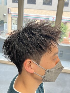 バース バイ ハピネス(BIRTH by happiness) ツイストスパイラルパーマツイストパーマメンズマッシュパーマ