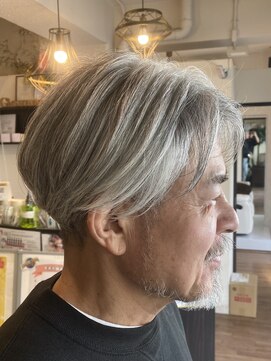 ヴィレッジ(Village) ロマンスグレーセンターパート