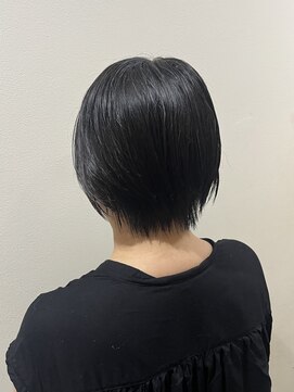 インフィニティー infinity HAIR SPACE BLOOM ショートカット