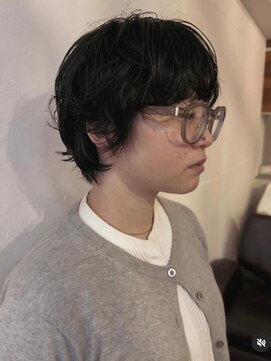 イーズ(e's) ショートパーマ/ニュアンスパーマ/くせ毛風パーマ　《riko》