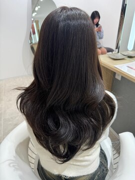 ビビバイベル(BiVi by BHEL) グレージュブルージュベージュカラー顔周りレイヤーカット韓国