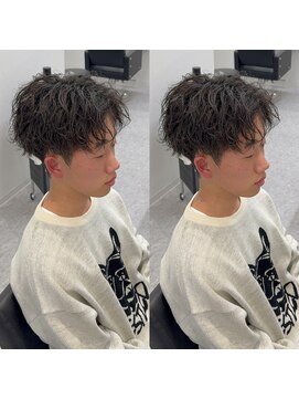 ブライト(BRIGHT) センターパート無造作パーマシャドウパーマ