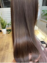 ヘアアンドメイク アリス(hair&make ALICE produce by COLT)