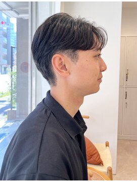 ガーデンヨコハマ(GARDEN YOKOHAMA) メンズカット/センターパート/暗め/メンズパーマ