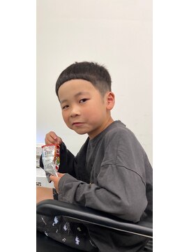 アーサス バイ ヘッドライト 本八幡店(ursus by HEADLIGHT) キッズカット