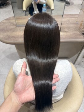 ジーナ 渋谷本店(Zina) 透明感カラーオリーブブラウン