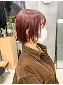 ピンクベージュ、切りっぱなしボブ、ぱつっとボブ、暖色カラー