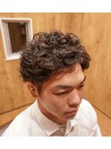 1周ツーブロック七三分けビジネスパーマスタイル