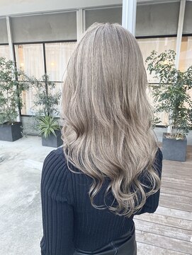 マハロハ(mahaloha) 透明感抜群・ミルクティーベージュ