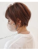 ウエイト高めショートヘア