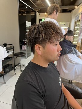 アイズ 海老名(AIZU) ツイストスパイラルパーマ　ツイストパーマ　スパイラル